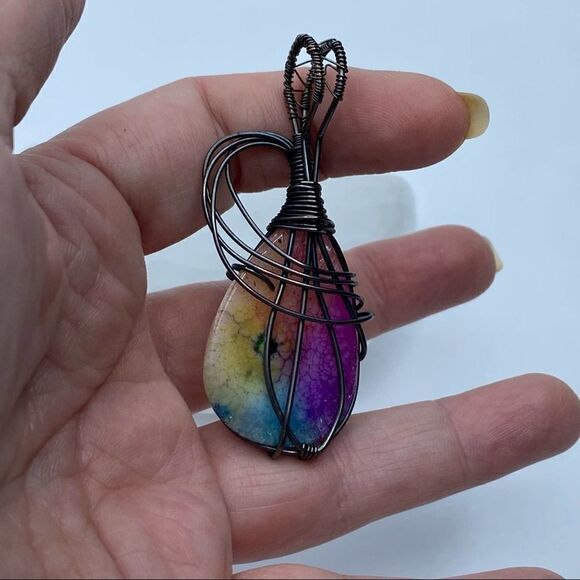 Solar Quartz Handmade Copper Wired Wrapped Pendant - Picture 4 of 5